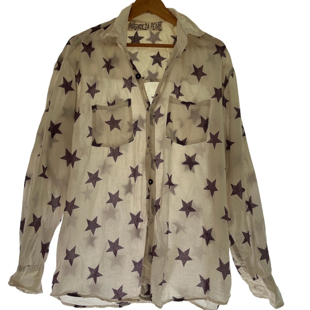 Magnolia Pearl boyfriend shirt.. light cotton fabric